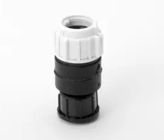 Raymarine A06082 Seatalk NG Male to NMEA 2000 Female Adaptor