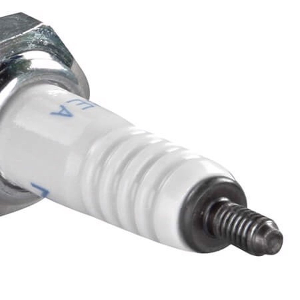 NGK 5531 DPR6EA-9 Nickel Spark Plug