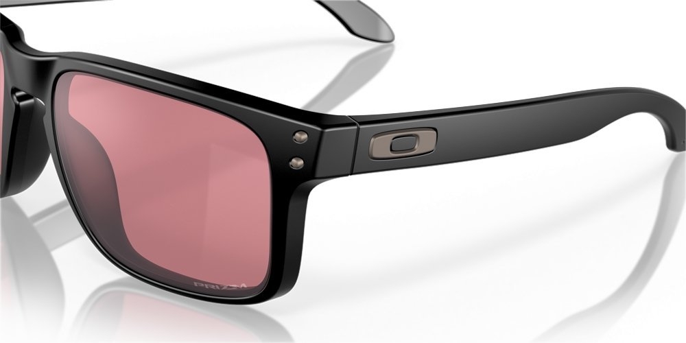 Oakley Holbrook Sunglasses Matte Black Frame PRIZM Dark Golf Lens
