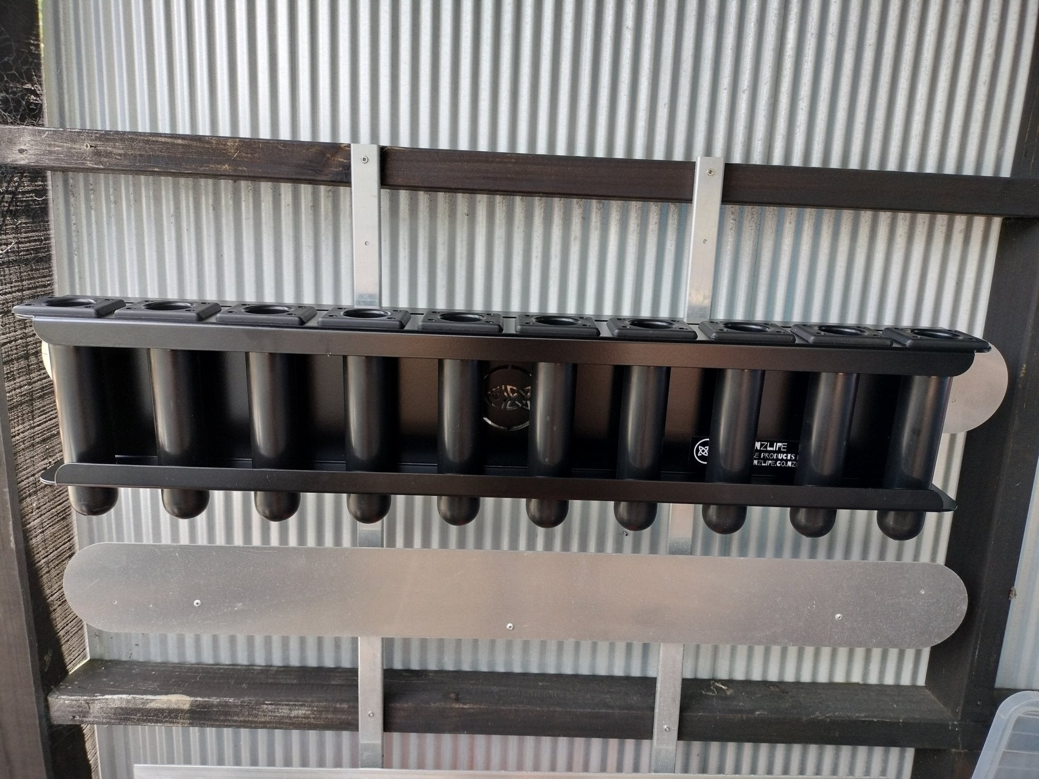 GR8NZLIFE S3 Removable 10 Rod Rack Black