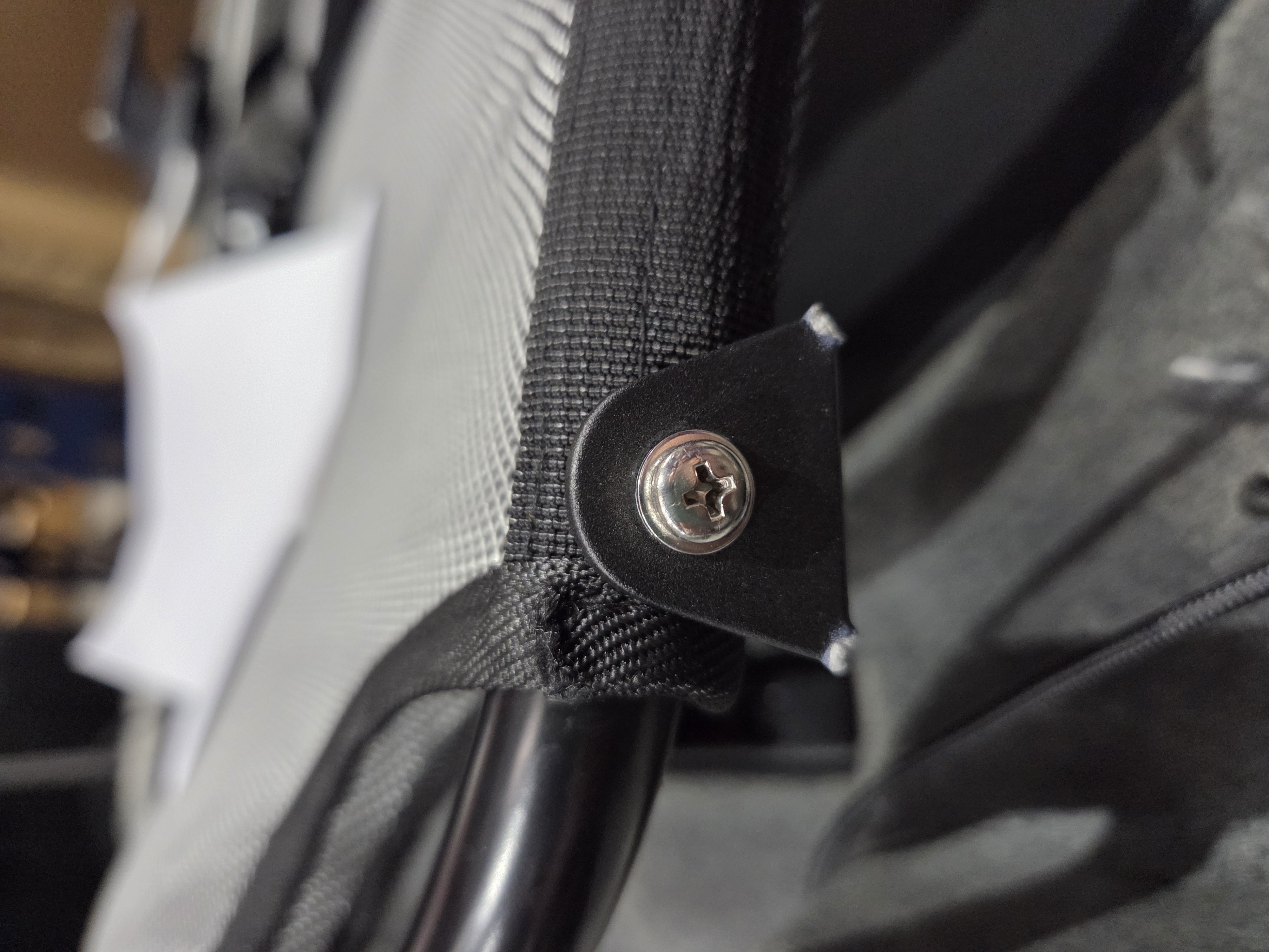 Seaflo Pedal Pro 375 Fishing Kayak Camo - Returned Item - used once