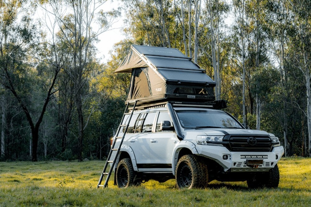 OZtrail Canning 1300 Hard Shell Rooftop Tent