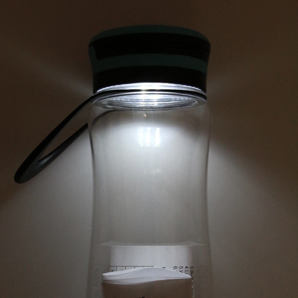 Southern Alps Drink Bottle with USB Solar Rechargeable Lantern 600ml