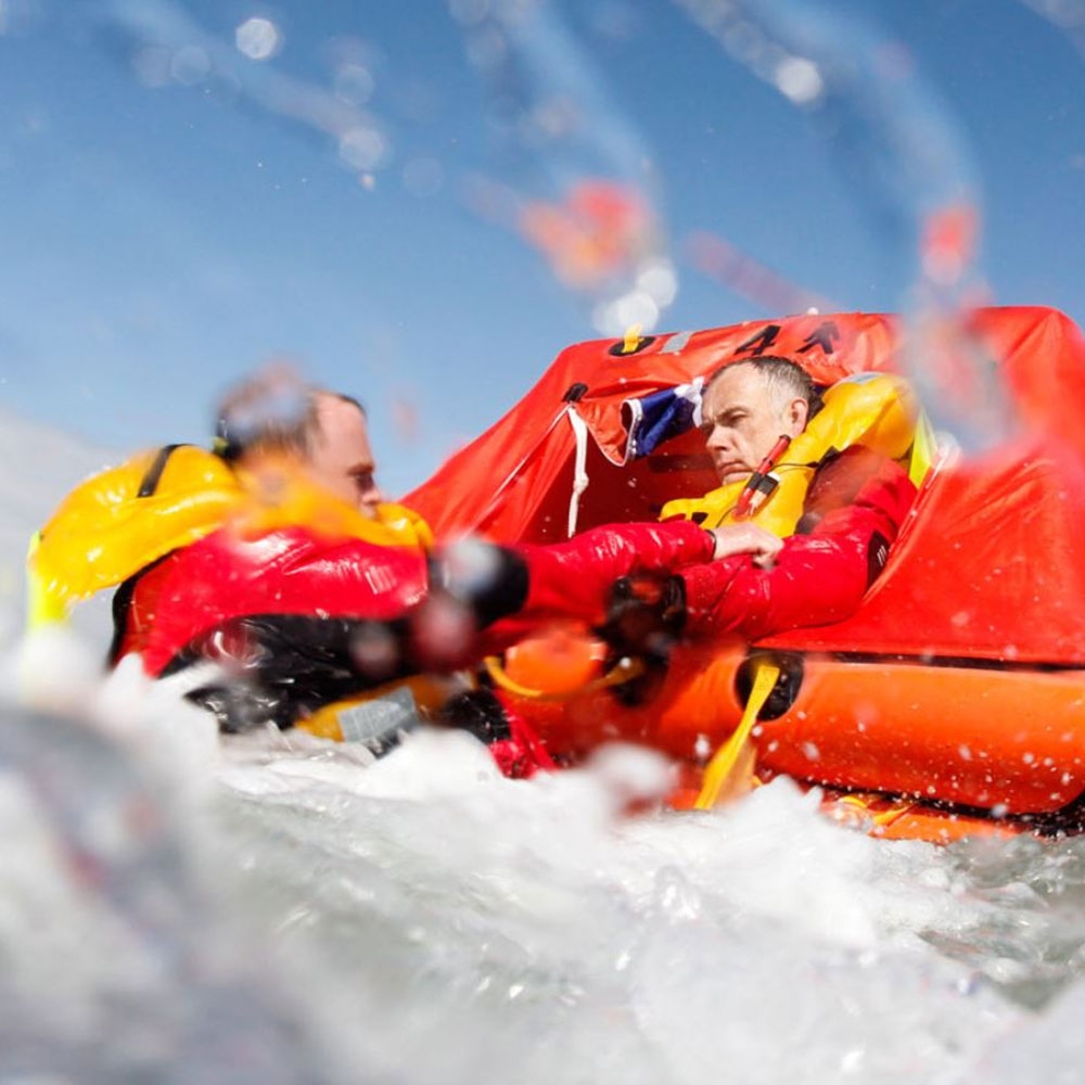 Crewsaver 6-Man ISO Ocean Offshore Life Raft Over 24hr Container