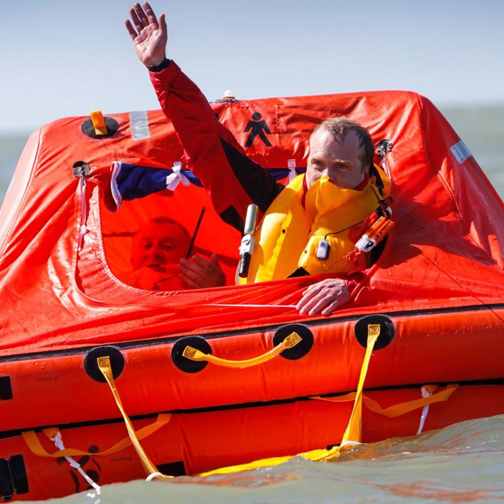 Crewsaver 4-Man ISO Ocean Offshore Life Raft Over 24hr Container