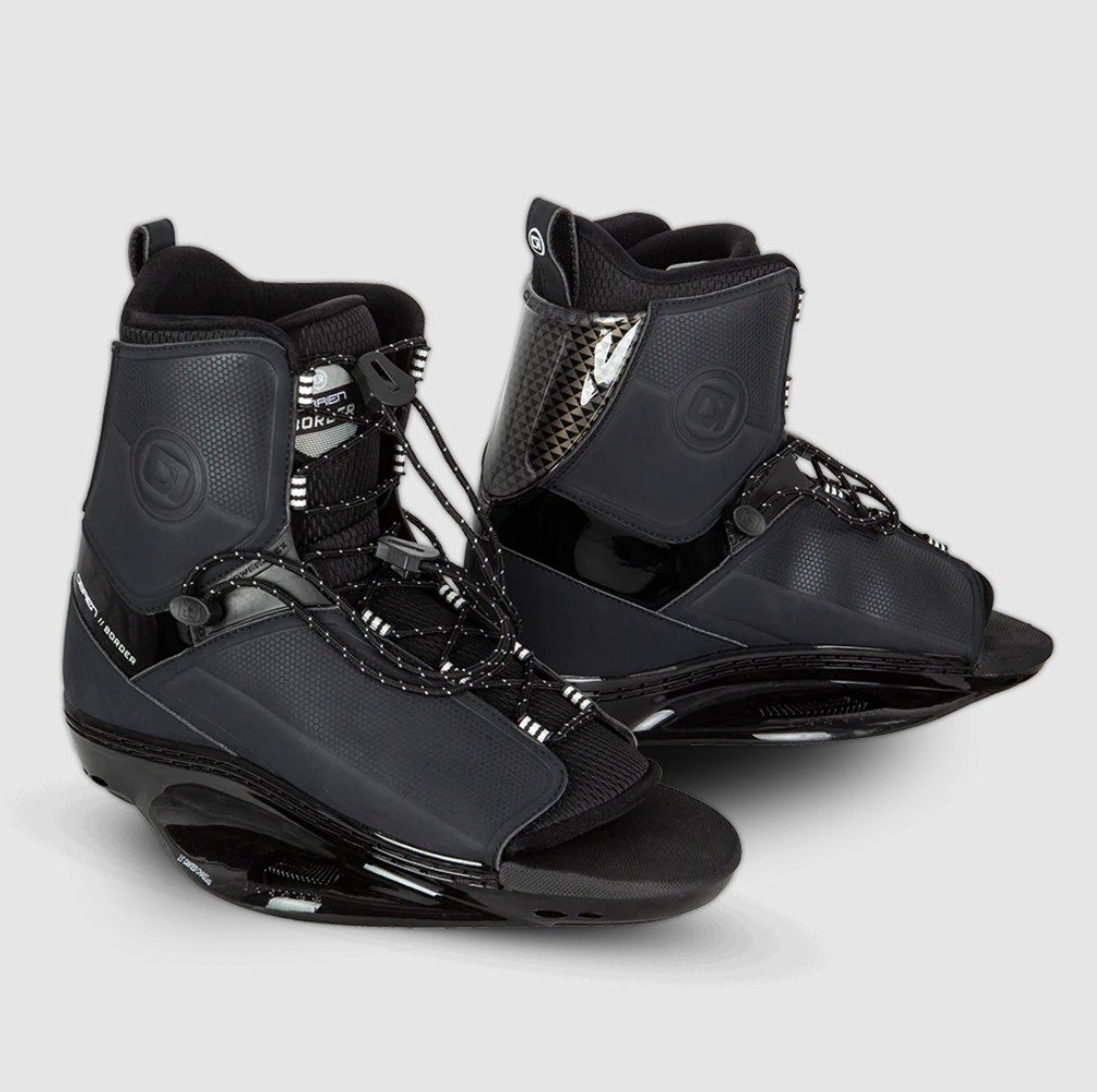 O'Brien Intent Wakeboard with Border Bindings 141cm