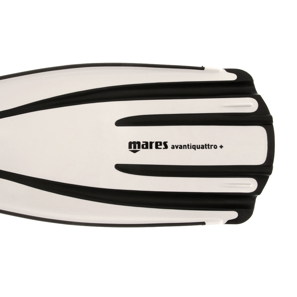 Mares Avanti Quattro + Dive Fins White