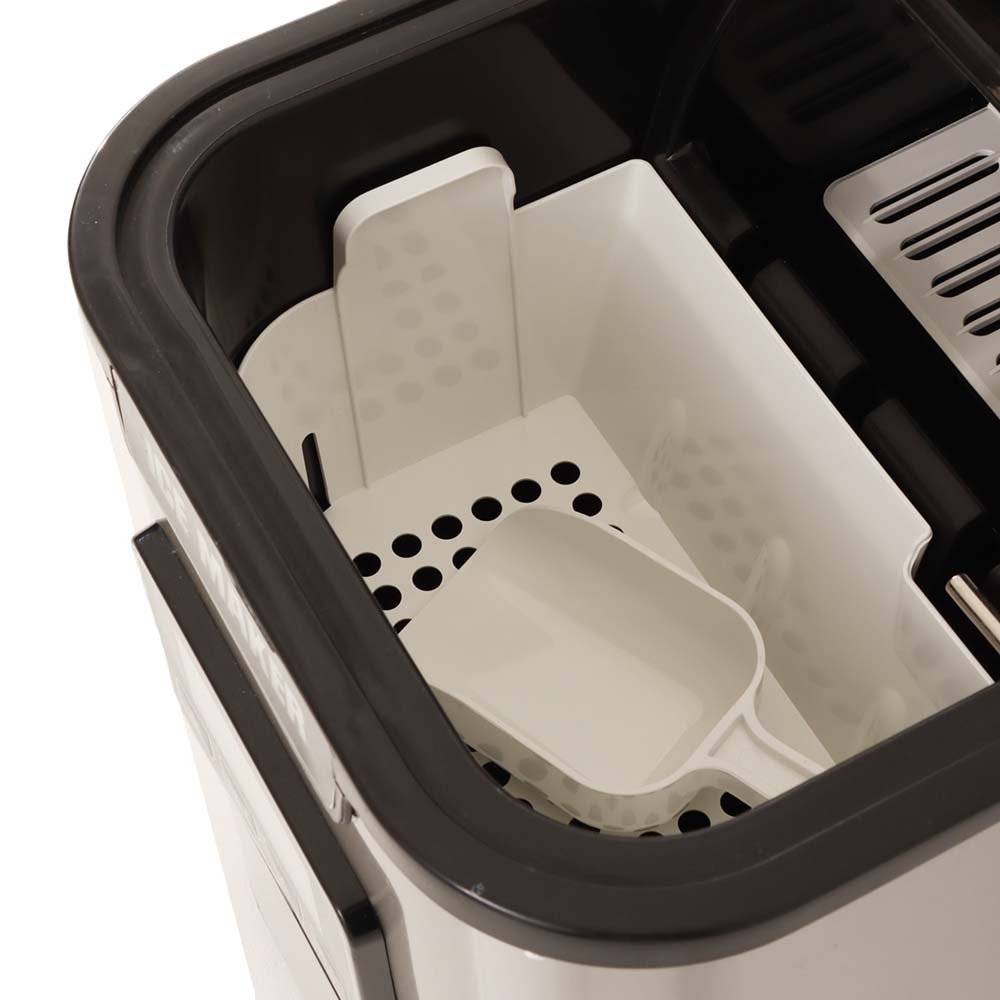 Challenger Portable Stainless Steel Ice Maker with LCD Display 240V