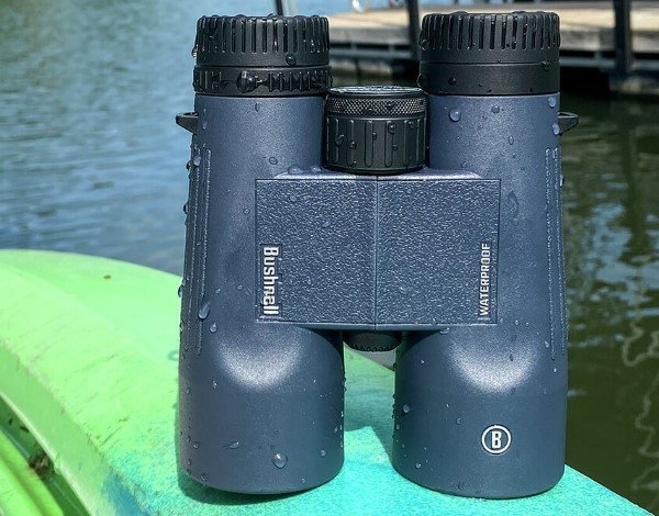 Bushnell H2O 12x25 Waterproof Binoculars - Returned Item-Broken right eye seal