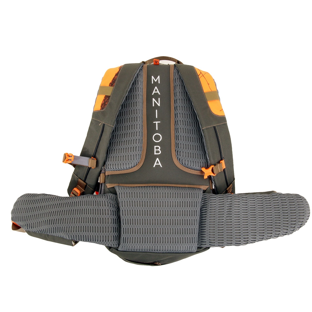 Manitoba Adventure Hydration Backpack with Rifle Scabbard 25L Realtree Camo 