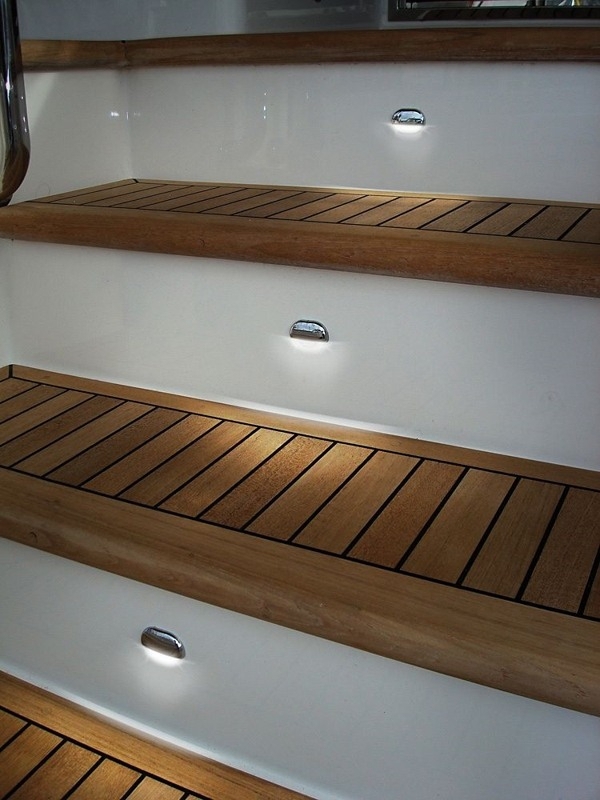 Hella Marine Easy Fit Gen 2 Step Lamp 12-24v 0.5w Red LED Polished Stainless Steel Cap