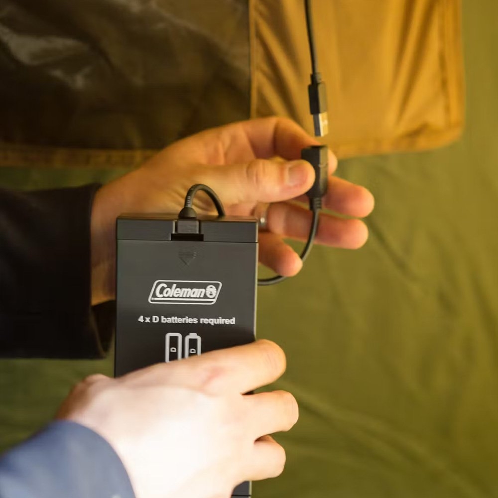 Coleman Instant Up Gold Northstar Dark Room 10 Person Tent with Light