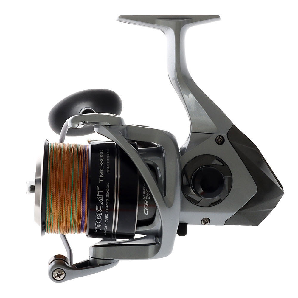 Okuma Tomcat 8000 Spinning Reel with 210m Braid