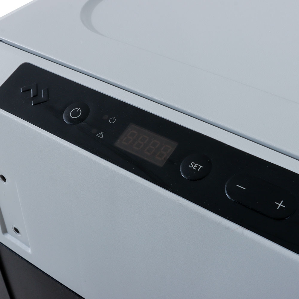 Dometic CFF 45 Portable Compressor Fridge/Freezer 44L with Cover