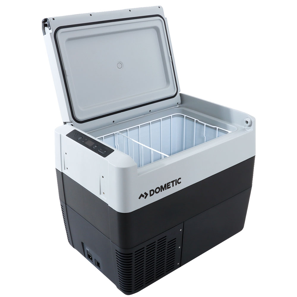 Dometic CFF 45 Portable Compressor Fridge/Freezer 44L with Cover