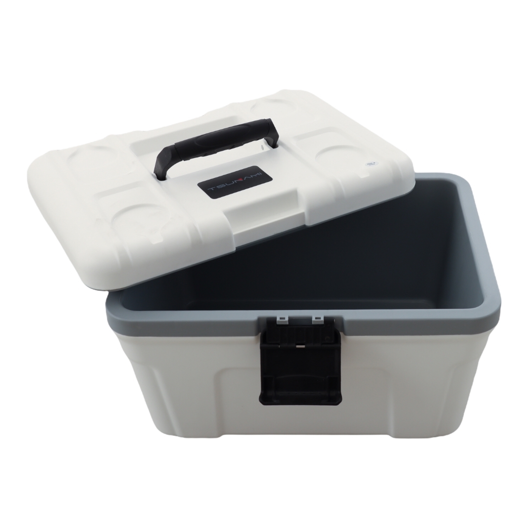 Tsunami Case Chilly Bin Cooler 12L White