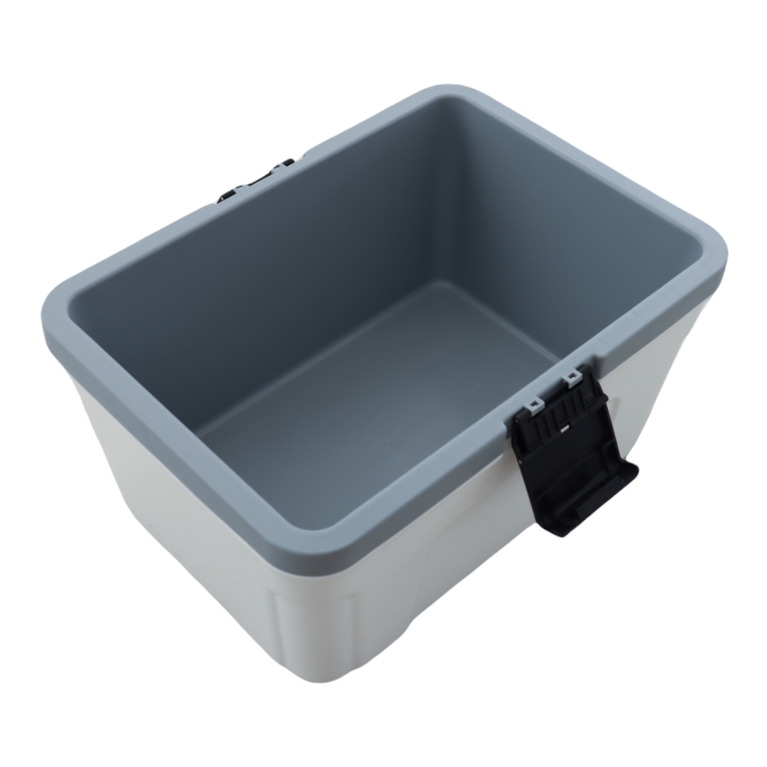 Tsunami Case Chilly Bin Cooler 12L White