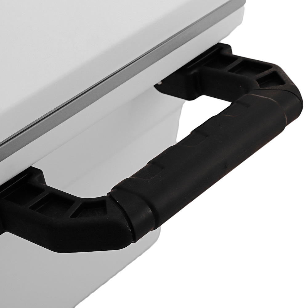 Tsunami Case Chilly Bin Cooler 30L White