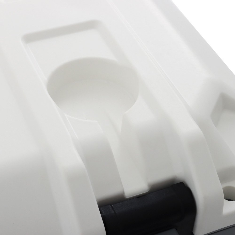 Tsunami Case Chilly Bin Cooler 50L White