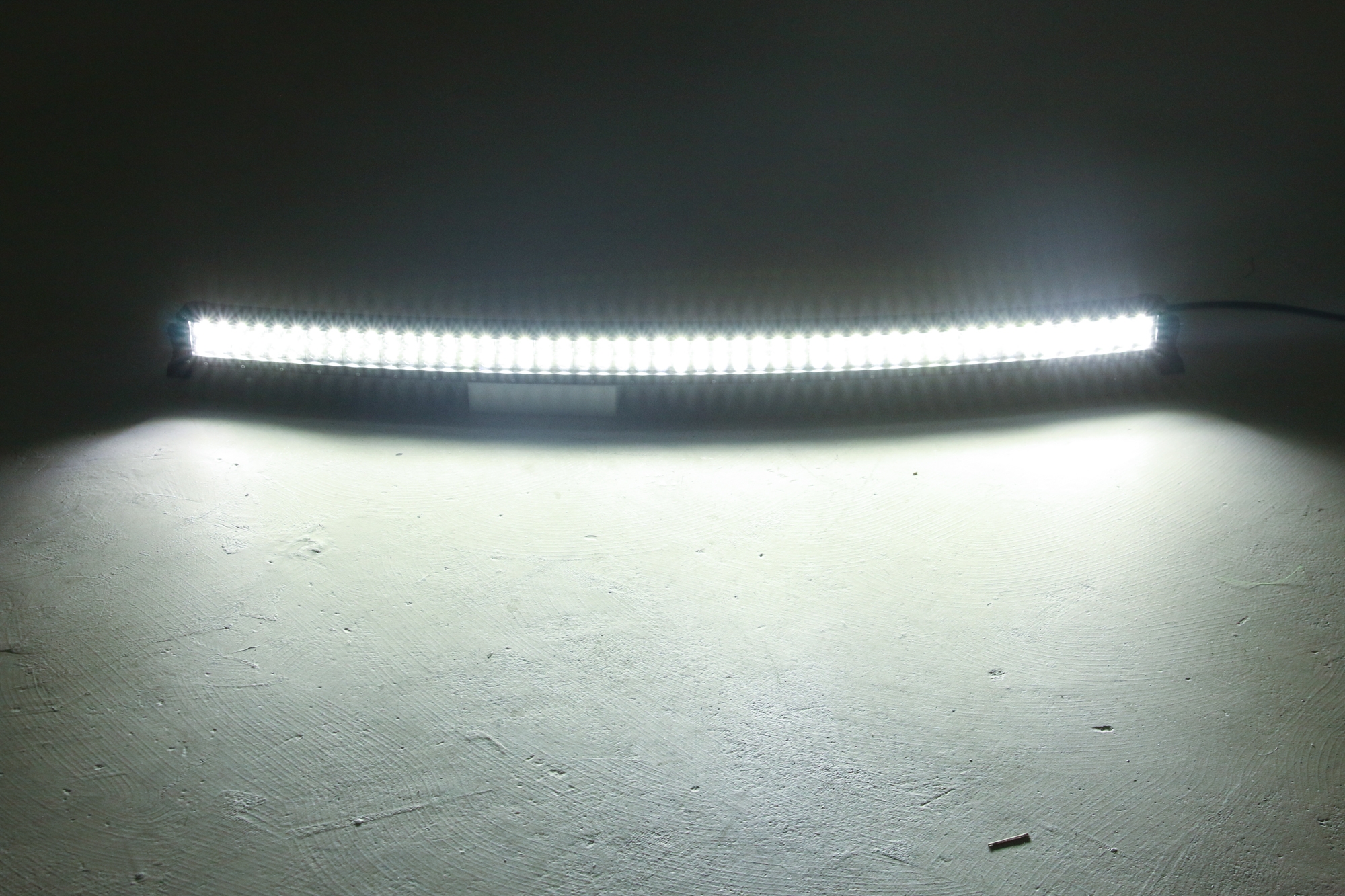 Night Saber 300W LED Curved Driving Light Bar 24000lm