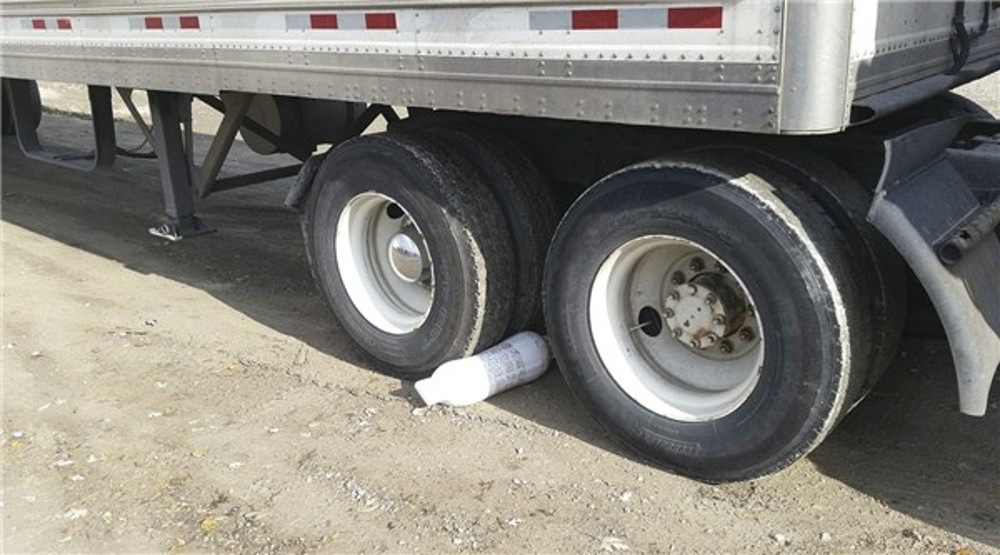 Tough! Ribbed Boat Fender 165x585mm