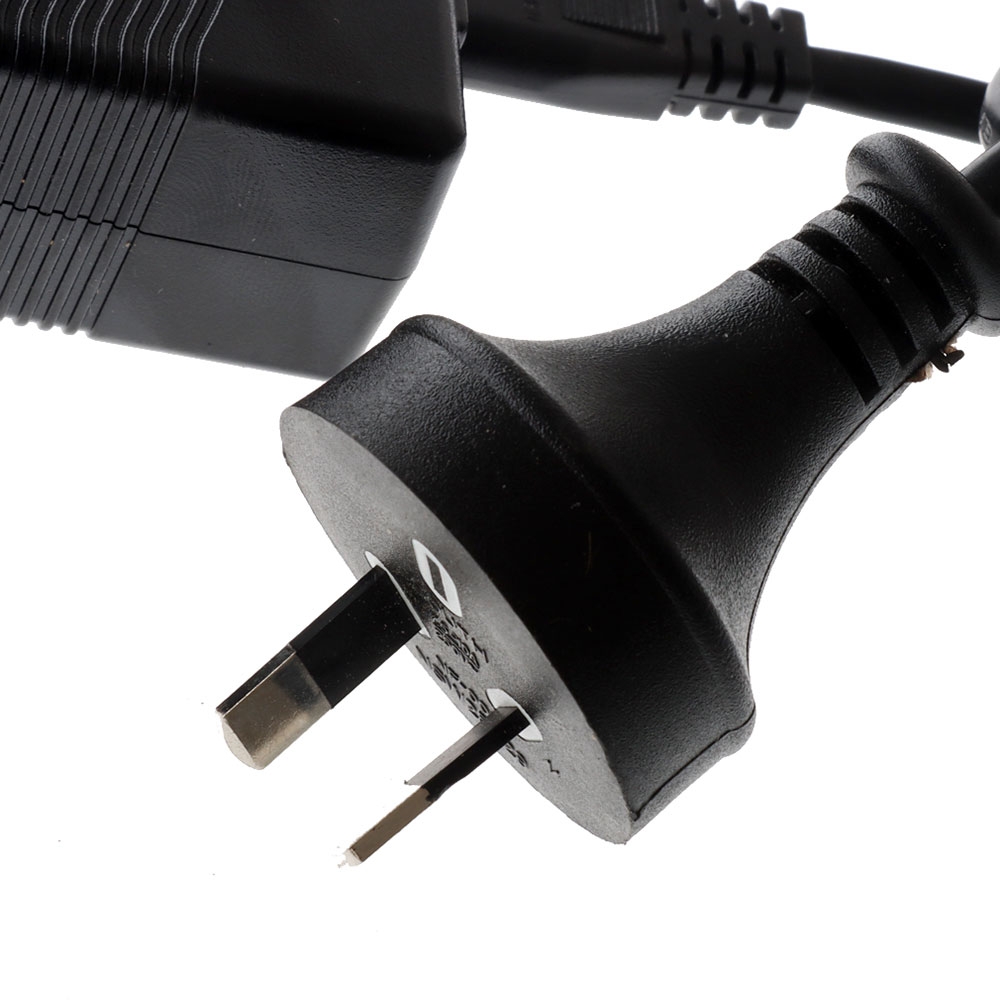 Lithium-Ion Battery Charger for Electric Reel 8.4V