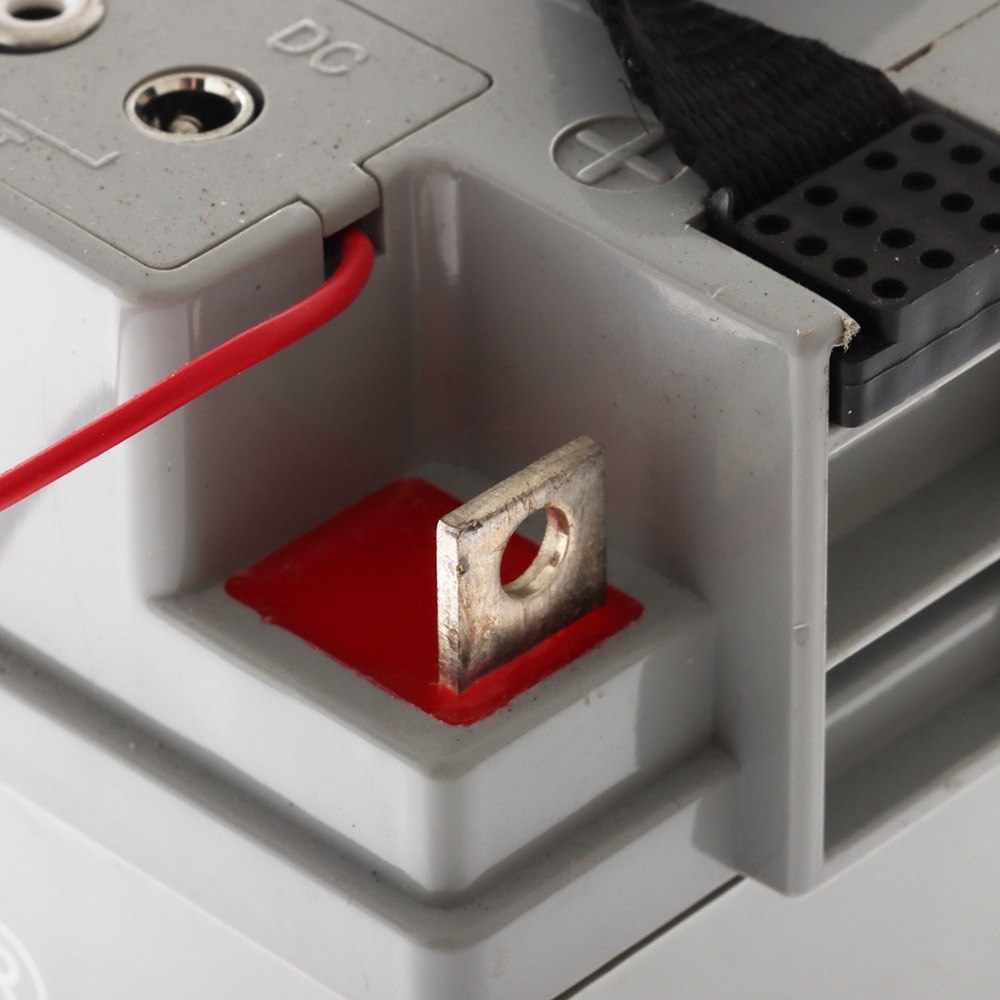 Rechargeable Sealed Lead Acid Battery with USB Interface 12V 20Ah