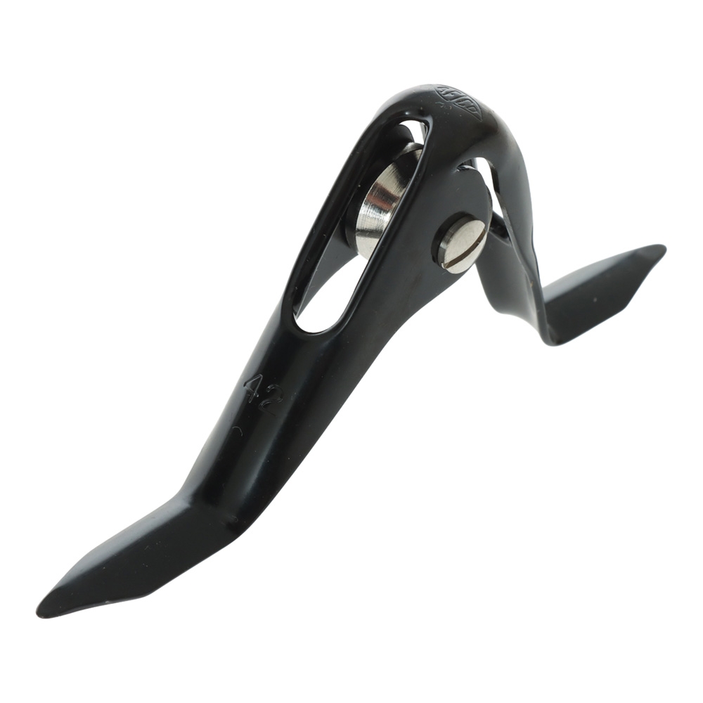 AFTCO Big Foot Super Heavy Duty Wind-On Roller Guide #42 Black