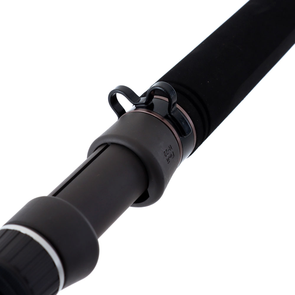 Daiwa Saltiga 20000P Abyss Game Tuna Combo incl Harness Lugs 6ft 4in 100lb