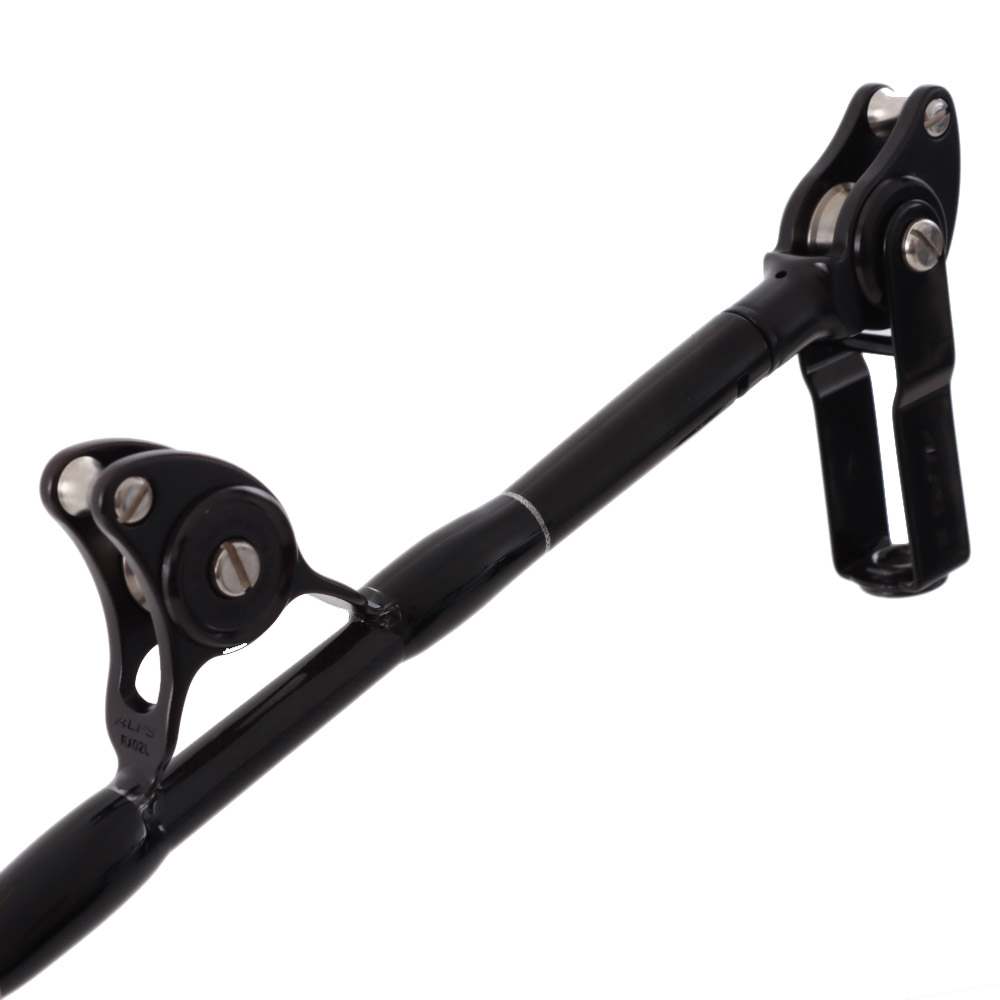 Okuma Makaira Bent Butt Overhead Game Rod 5ft 5in 60kg 1pc