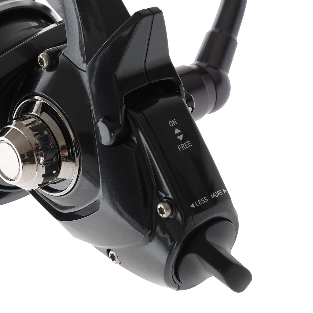 Daiwa 22 Free Swimmer 8000 BR Spinning Reel