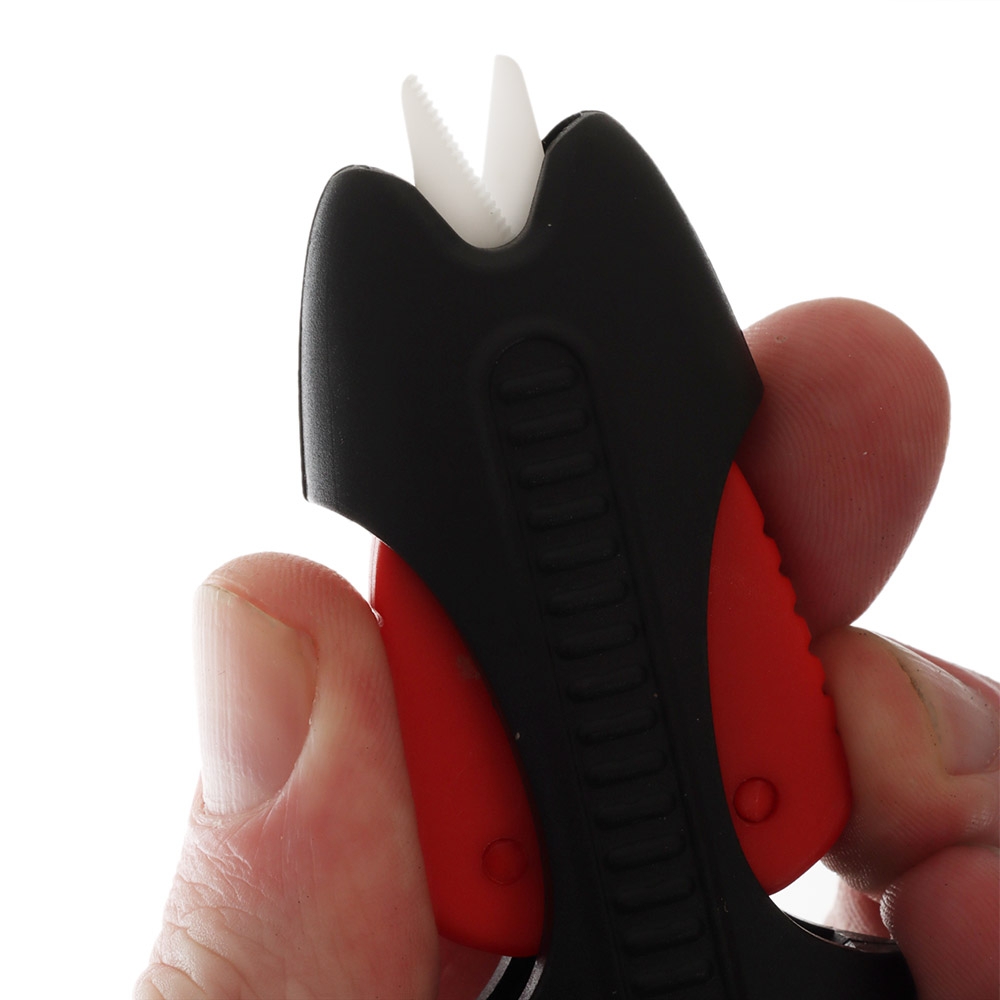 Retractable Ceramic Braid Scissors Black/Red