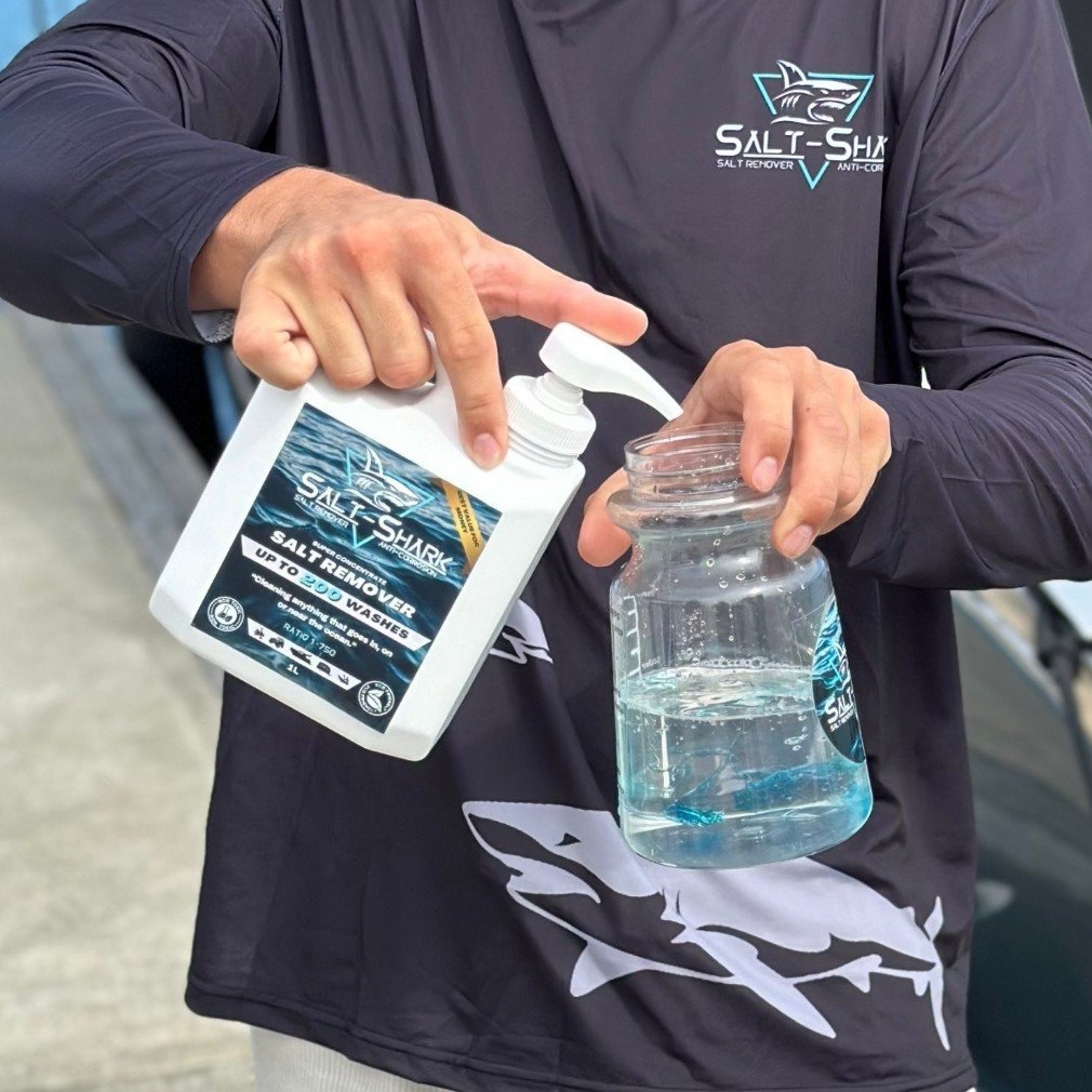 Salt-Shark Super Concentrate Salt Remover 1L