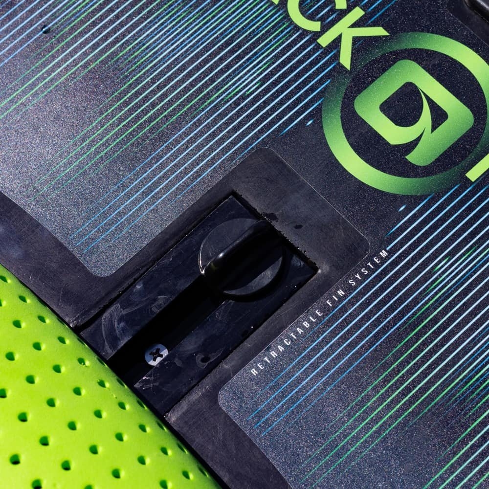 O'Brien Black Magic Kneeboard with Hook Black/Green
