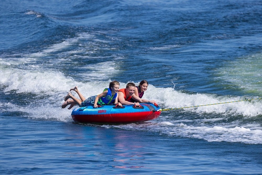 O'Brien Ultra Screamer 3-Person Towable Sea Biscuit Ski Tube