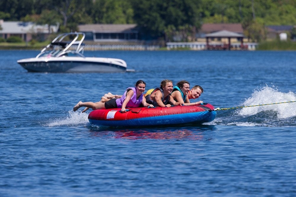 O'Brien X-Screamer 4-Person Towable Sea Biscuit Ski Tube