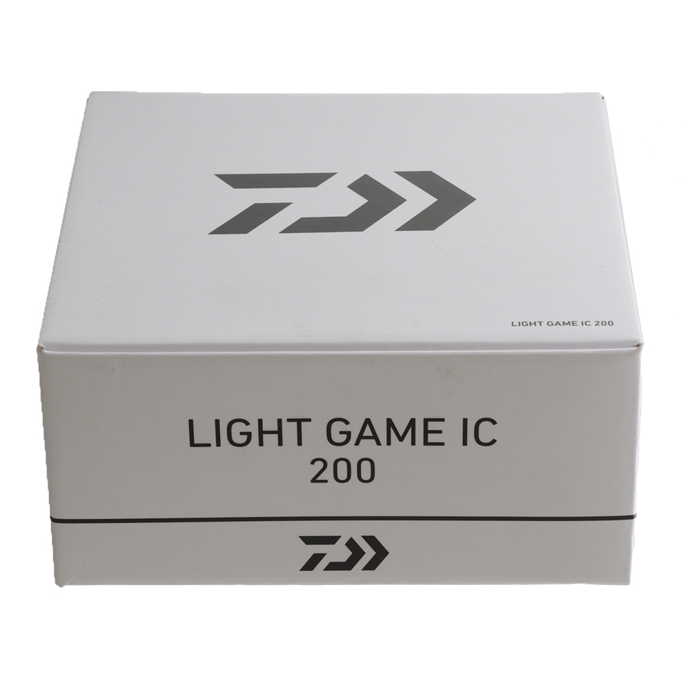 Daiwa Light Game IC 200 Baitcast Reel with Power Handle