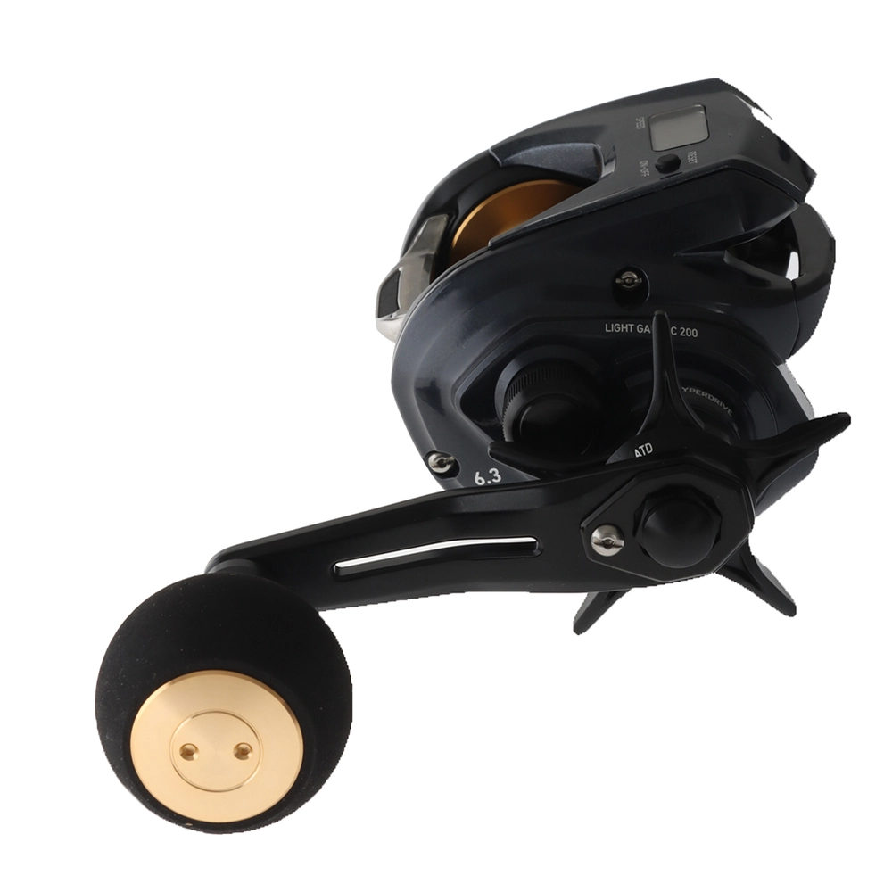 Daiwa Light Game IC 200 Baitcast Reel with Power Handle Daiwa Light Game IC 200 Baitcast Reel with Power Handle
