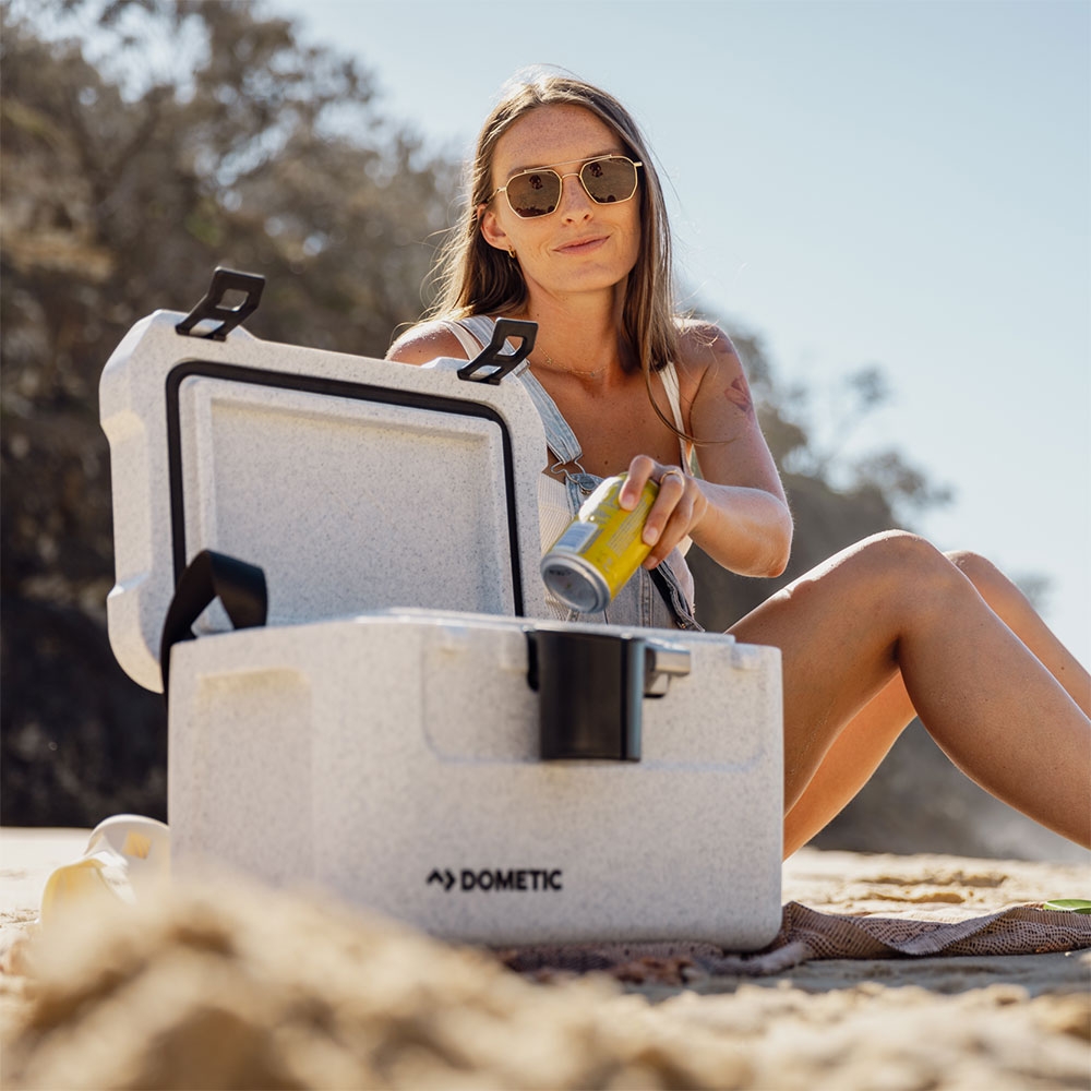 Dometic Cool-Ice Rotomoulded Heavy-Duty Chilly Bin 15L Stone