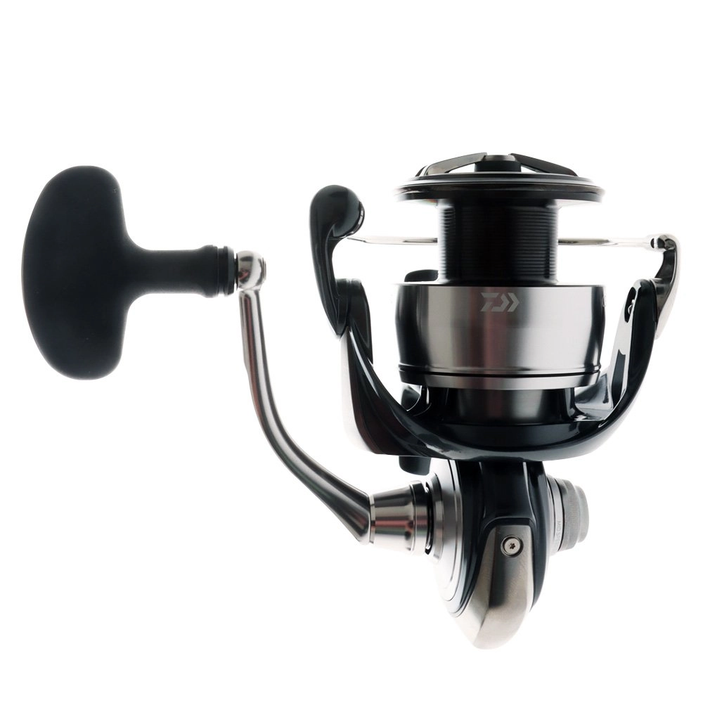 Daiwa 24 Certate (G) LT 4000D-C Spinning Reel Daiwa 24 Certate (G) LT 4000D-C Spinning Reel