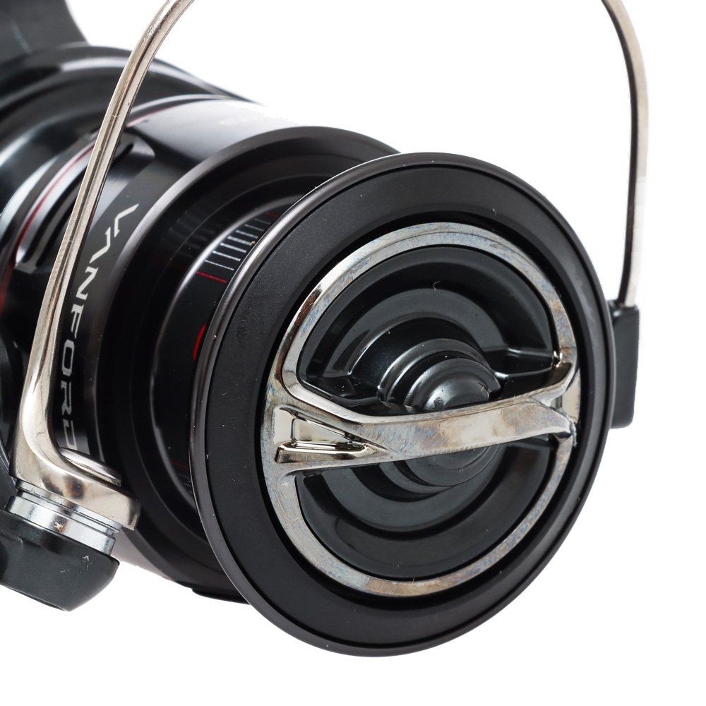 Shimano Vanford C2000 HG A Spinning Reel - Ex Display. Marked