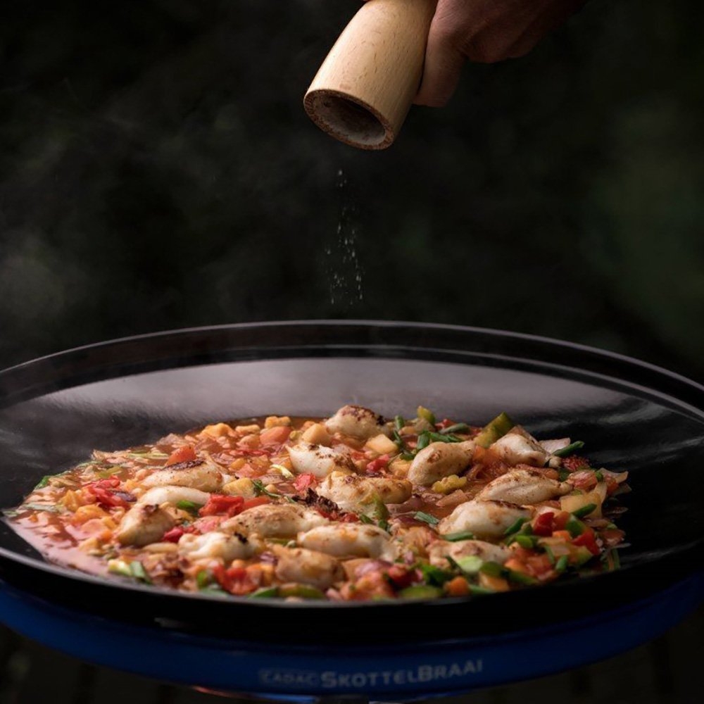 Dometic Cadac Skottel Braai Portable BBQ with Wok Style Hot Plate and Pot Holder