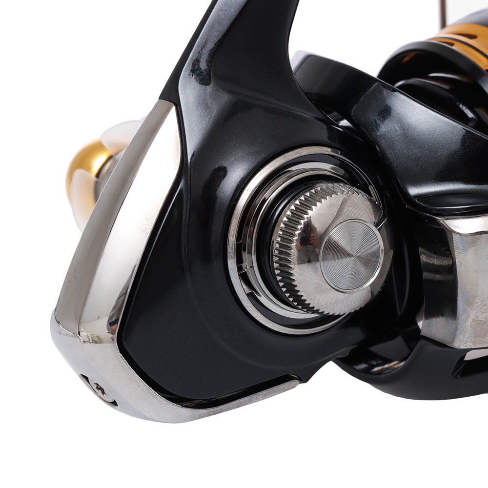 Daiwa 23 Legalis LT 3000D-C (U) Spinning Reel