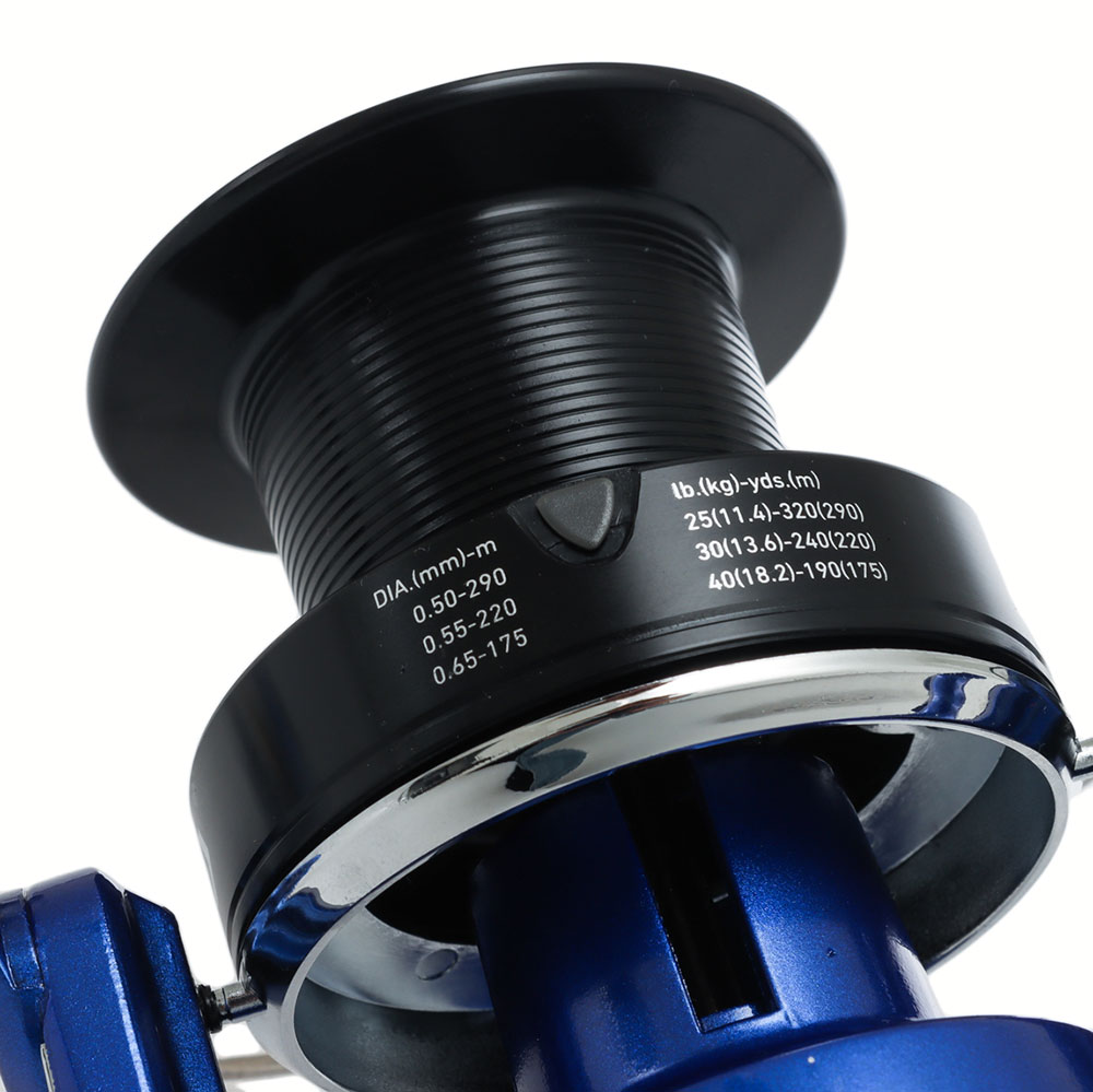 Daiwa Emcast 6000 LC Spinning Surf Reel - Rough packaging 