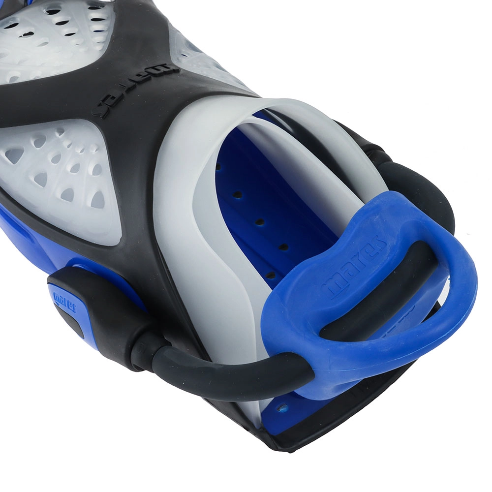 Mares X-Stream Dive Fins with Bungee Strap Blue S / US5-7.5 Mares X-Stream Dive Fins with Bungee Strap Blue S / US5-7.5