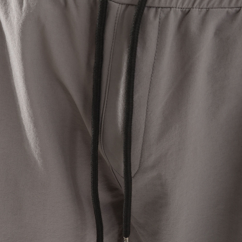 The Chums Reef Gangster 4-Way Stretch Board Shorts L