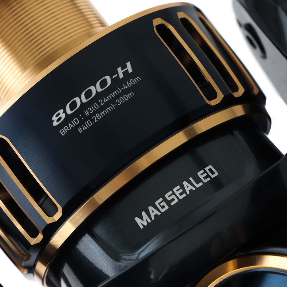 Daiwa 25 Saltiga G 8000-H Spinning Reel