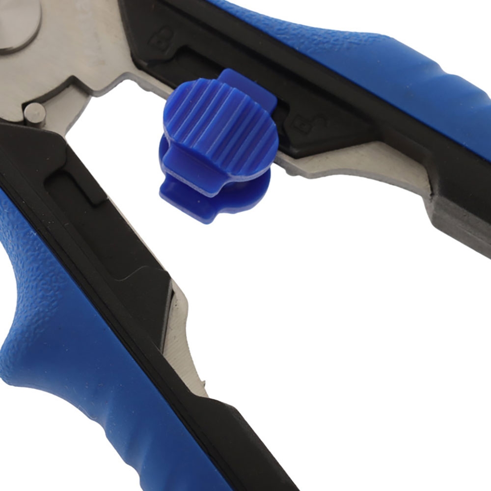 Mustad Pliers and Scissor Multi-Tool 7.5in