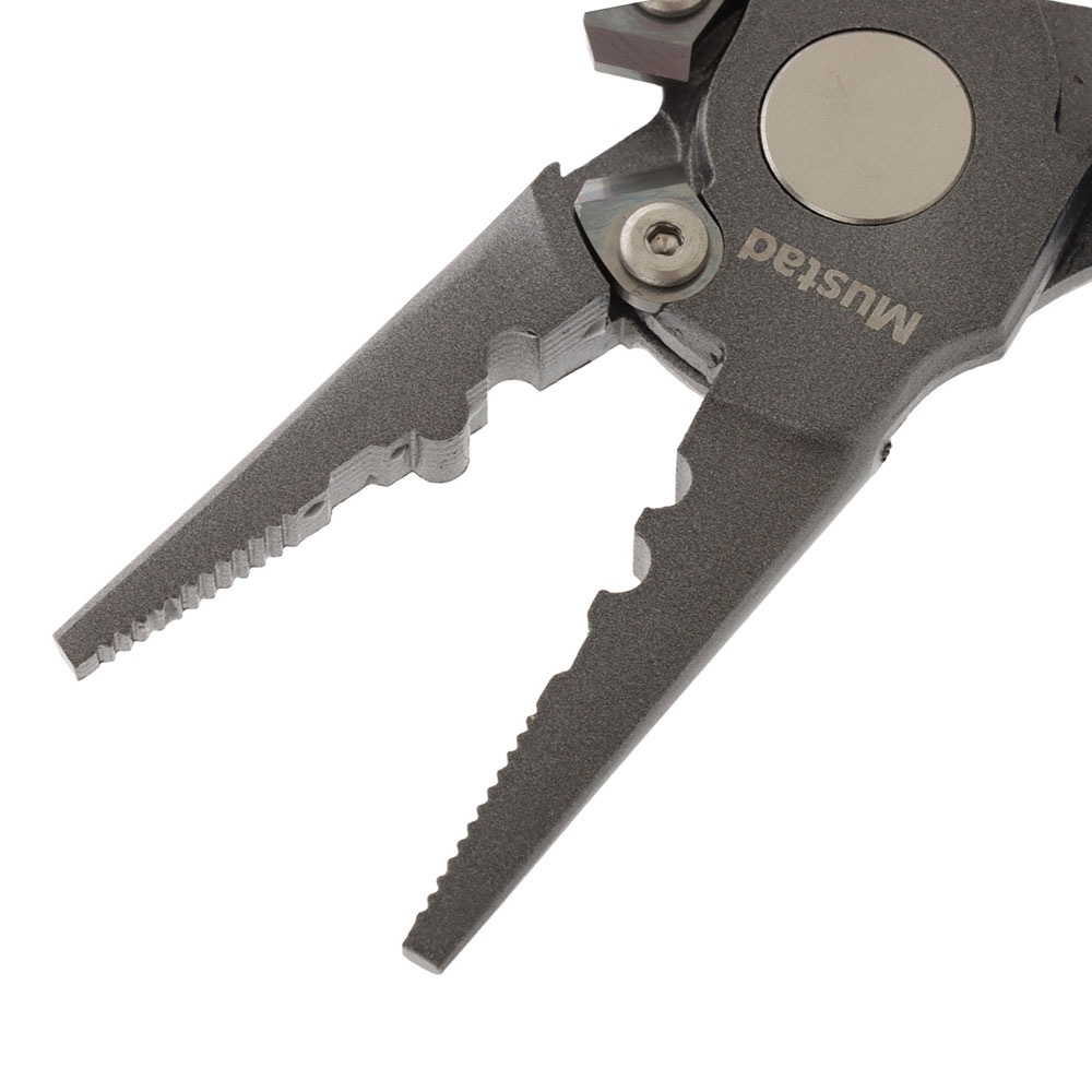 Mustad Straight Nose Pliers 7.5in