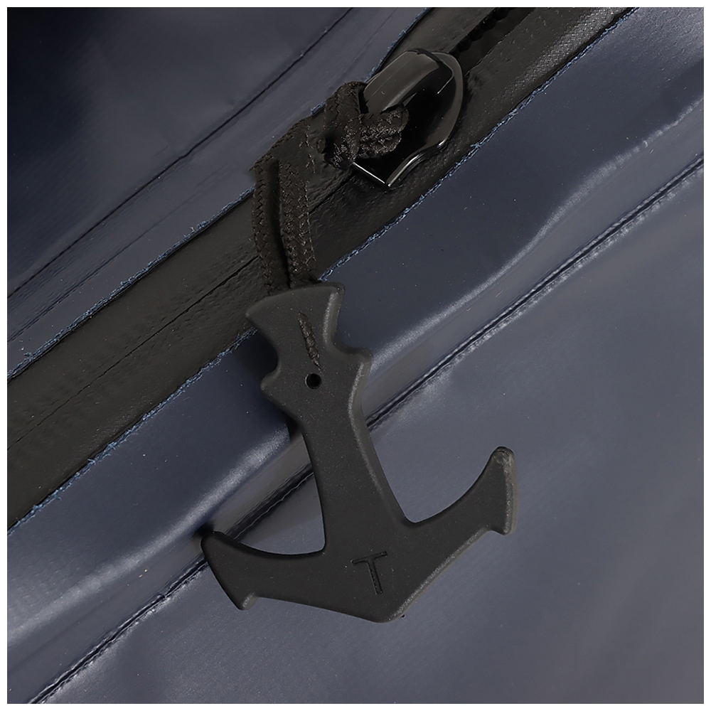 PENN Deluxe Insulated Fish Bag 100cm x 40cm 70L Capacity